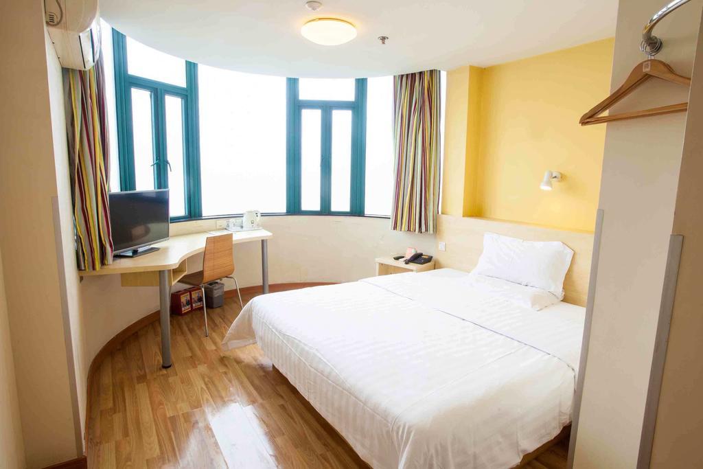 7Days Inn Guangzhou Tianhe Tangxia Junjing Huayuan Phòng bức ảnh